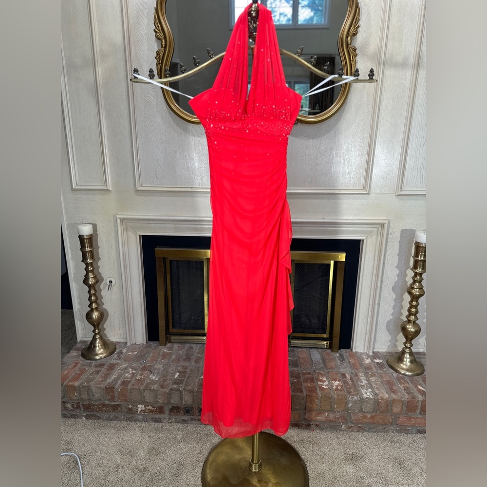 Blondie Nites Coral Red Halter Gown Sz 3 Prom Formal Ruched Ruffle Side Zip‎